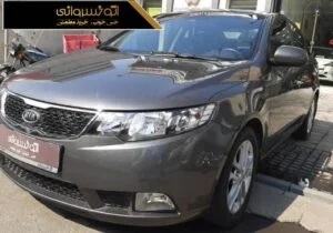 عکس کنار کیا سراتو