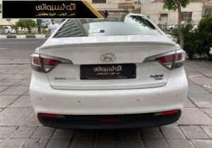 عکس عقب سوناتا هیبرید