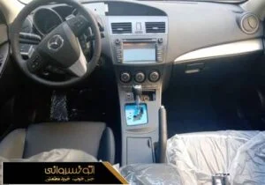 داخل مزدا 3
