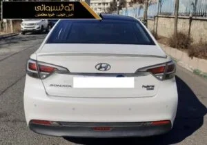 عکس عقب سوناتا هیبرید