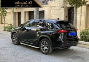 عکس جانبی لکسوس ان ایکس 300