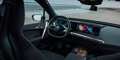 BMW iX M60 با پرفورمنس بالا ۶۱۰ اسب بخار وارد بازار شد