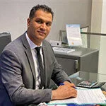 آقای مهرداد دهقان مدیر فروش شعبه عباس آباد