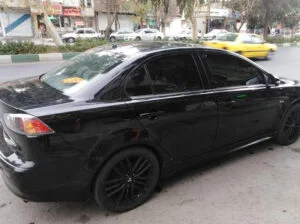 میتسوبیشی لنسر مشکی سالم مدل 2017