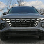 بررسی خودروی برقی هیوندای توسان PHEV 2022 First Drive