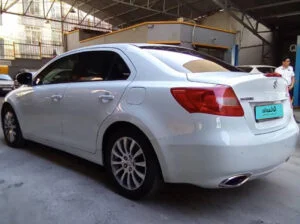 سوزوکی کیزاشی مدل 2012