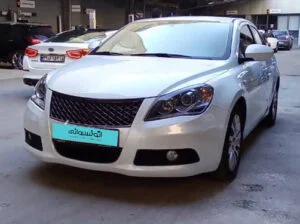 سوزوکی کیزاشی مدل 2012