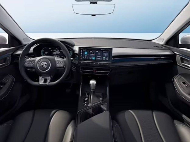 نمای داخلی خودروی mg 5